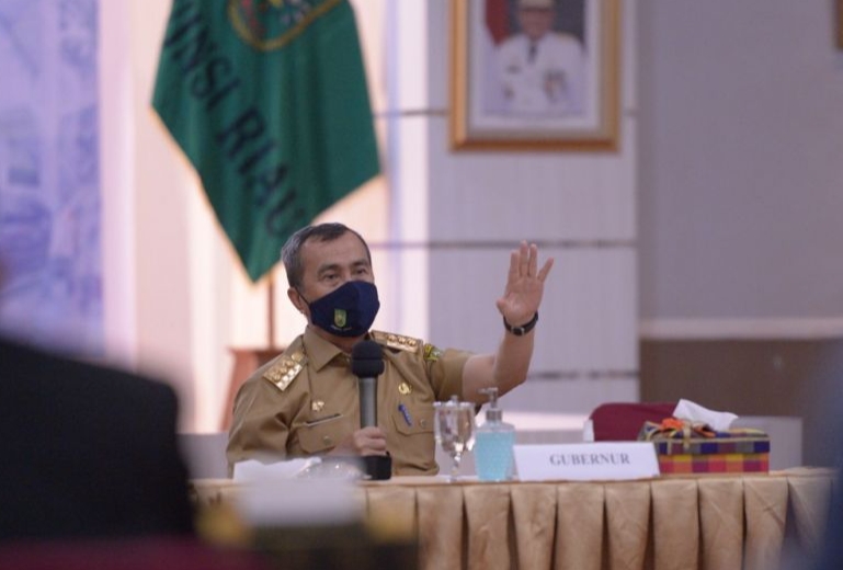 Pemprov Riau Terapkan 25 Persen Pegawai Kerja di Kantor