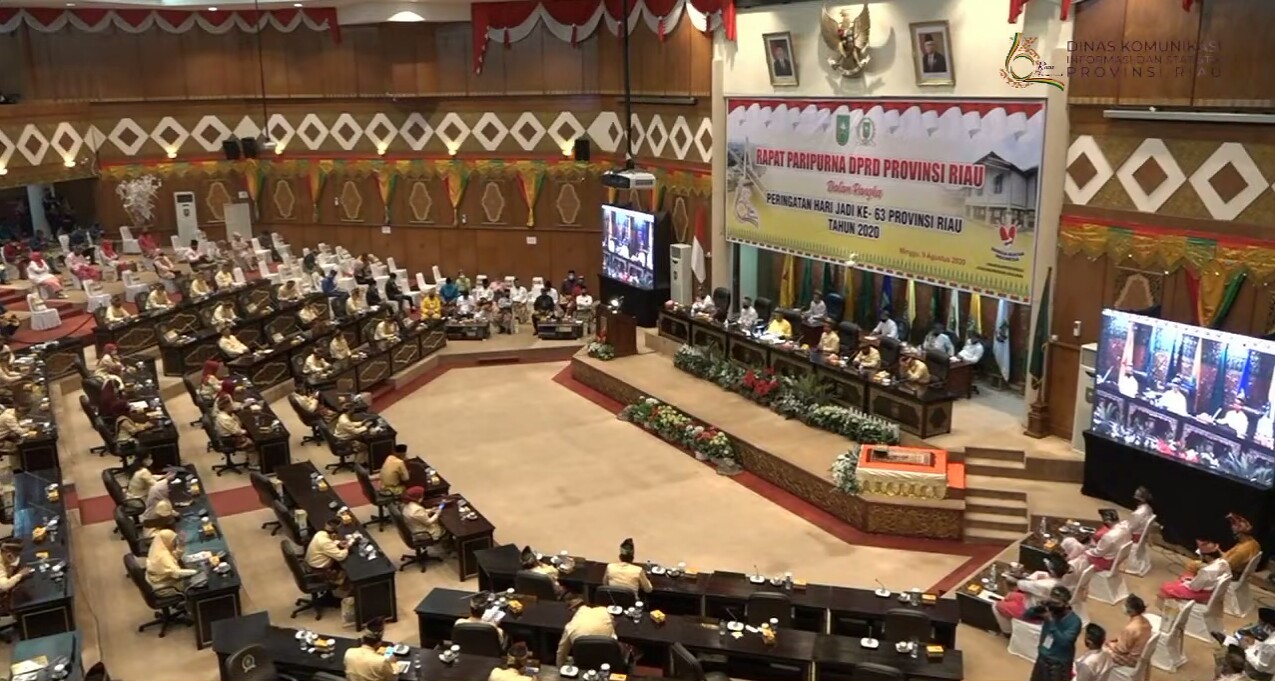 Paripurna HUT ke-63 Provinsi Riau, DPRD Soroti Pertumbuhan Ekonomi Riau