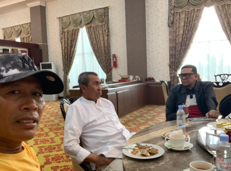 Gegara Jalankan Tugas Kepartaian, Syahrial 'Dikeroyok' Anggota DPRD Bengkalis, Golkar Riau Pasang Badan