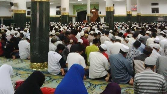 Syamsuar Persilakan Warga Tarawih dan Tadarus di Masjid Selama Ramadhan