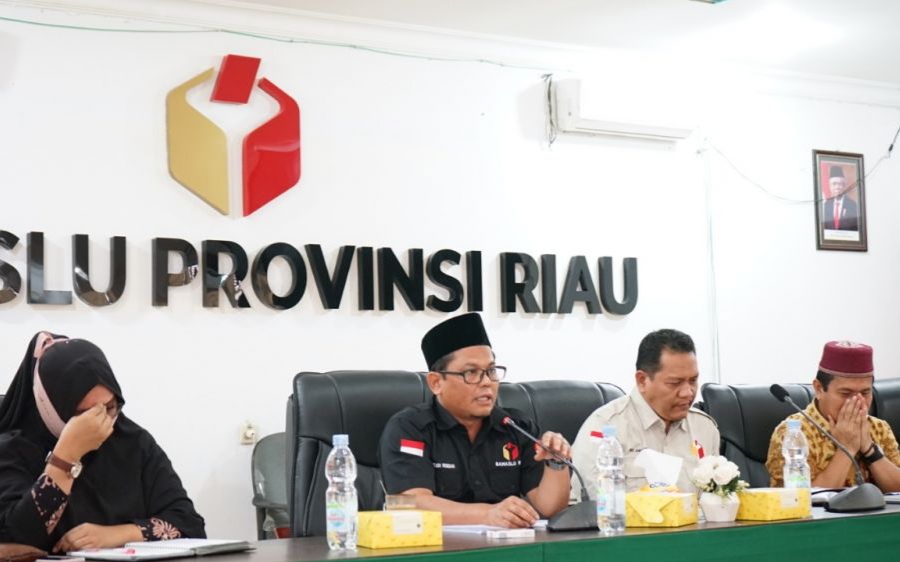 Gugat Hasil 5 Pilkada ke MK, Bawaslu Riau Susun Keterangan Tertulis