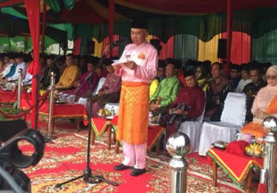 Dihadiri BJ Habibi dan Syamsuar, Gubri Paparkan Kemajuan Riau di Upacara HUT ke 61
