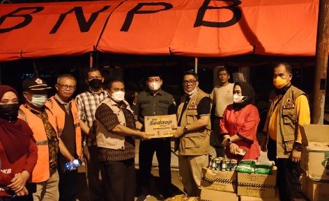 Pemprov Riau Salurkan Bantuan untuk Korban Banjir Rohul