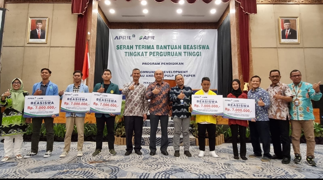 100 Mahasiswa di Riau Terima Beasiswa RAPP