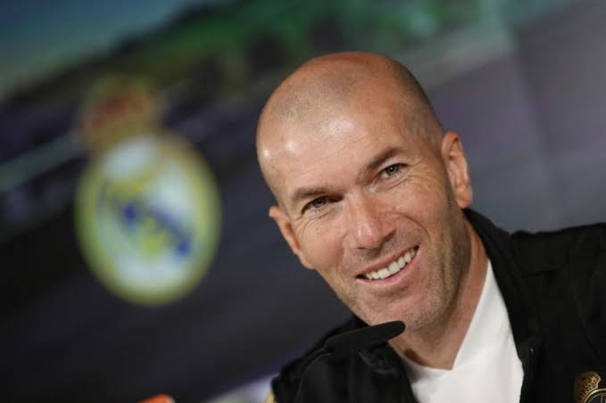 Zinedine Zidane Tak Jamin Bertahan di Real Madrid, Pindah ke Juventus?