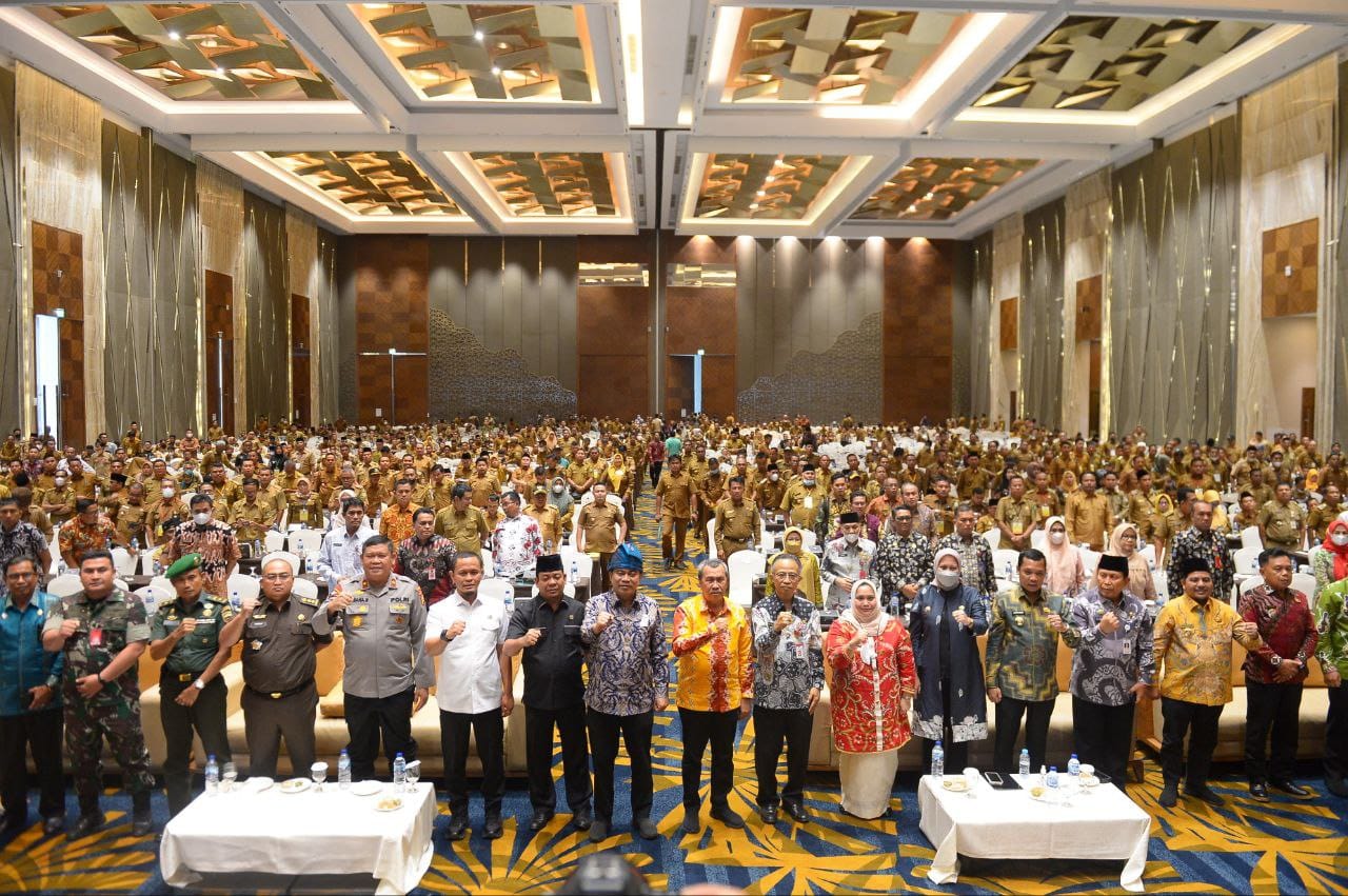 Kemendes PDTT Apresiasi Komitmen Gubernur Riau Membangun Desa