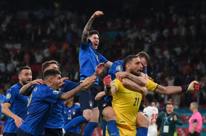 Lewat Drama Adu Penalti Melawan Inggris, Italia  Juara Euro 2020