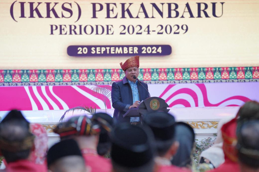 IKKS Pekanbaru Beri Apresiasi Kepada Bupati Kuansing Pada Pelantikan Pengurus Baru