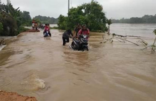 Banjir Makin Meluas di Inhu