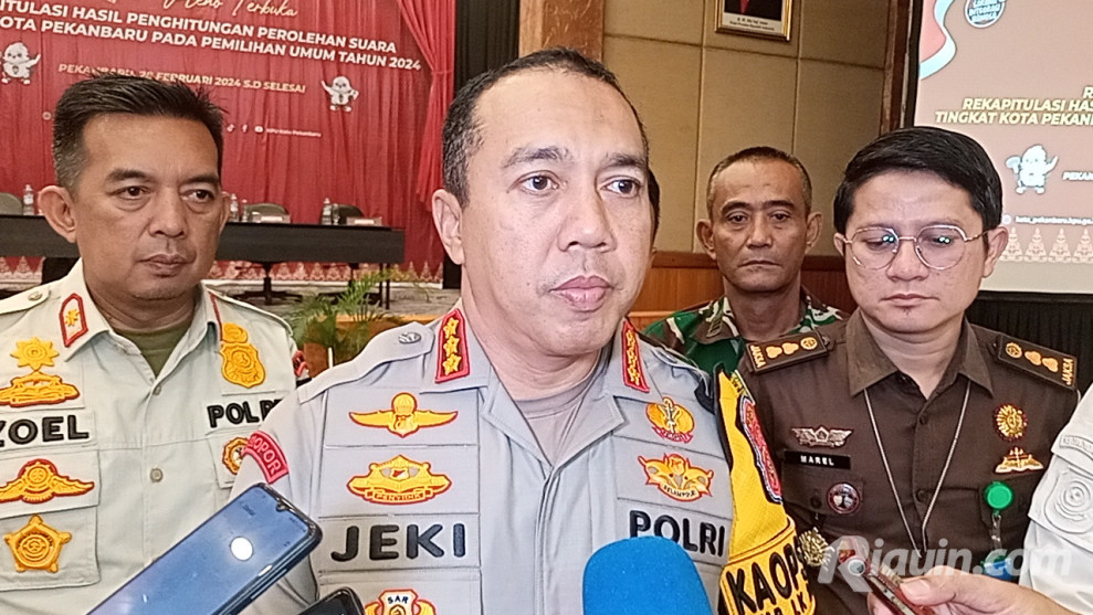 Polisi Jaga Ketat Pleno Terbuka KPU Pekanbaru, Pengamanan Dilakukan Berlapis