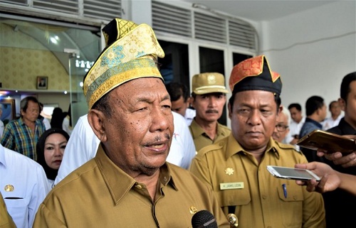 Andi Rachman Mundur, Wan Thamrin Plt Gubernur Riau