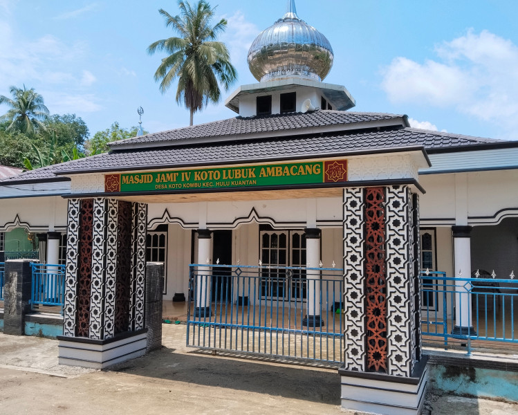 Ratik Onjai: Dzikir Malam yang Hilang, Warisan Spiritual Kuansing yang Merindukan Cahaya