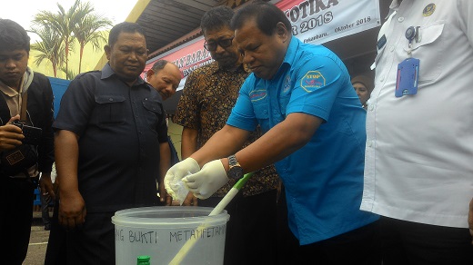 BNNP Riau Musnahkan Sabu Senilai Rp100 Juta Asal Malaysia