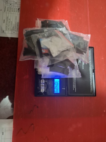 Oknum Pelajar di Kuansing Jadi Pengedar Narkoba, 104,29 Gram Sabu Disita
