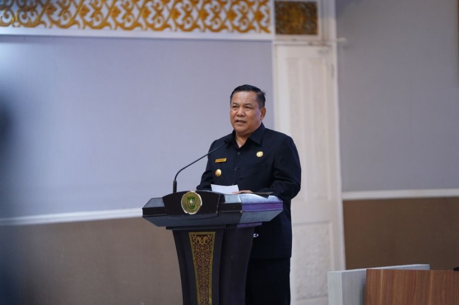 Lantik 14 Pejabat Eselon II, Plt Gubernur Riau Tekankan Integritas dan Soliditas