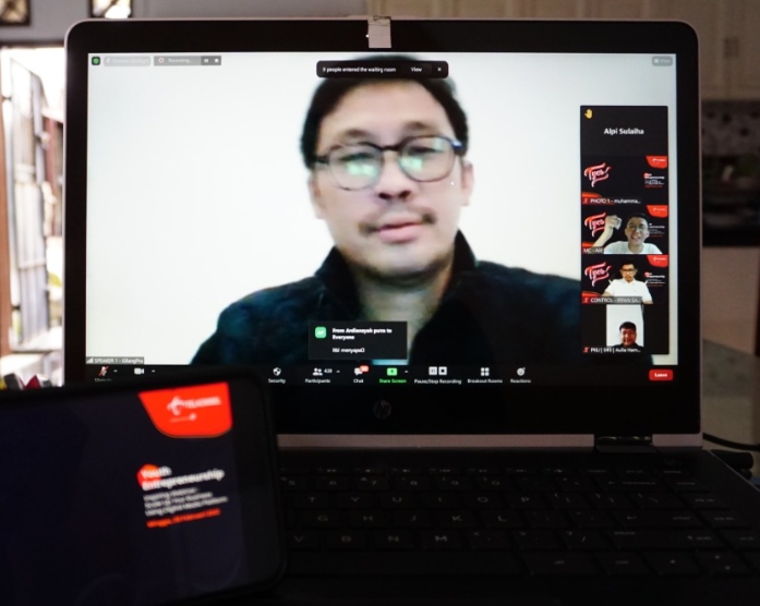 Gelar Inspiring Webinar,  Telkomsel Dorong Pertumbuhan Digipreneur Mahasiswa dan Pelajar Sumatra