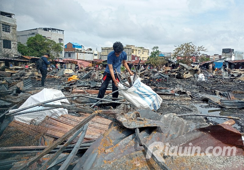 Paska Kebakaran, Ratusan Pedagang Pasar Cik Puan Menolak Direlokasi
