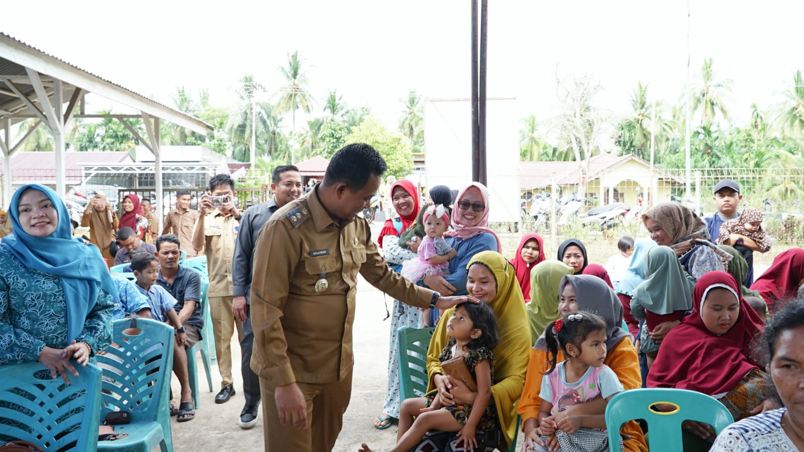 Wabup Rohil Hadiri Launching Crash Program Polio di Kepenghuluan Labuhan Tangga Besar