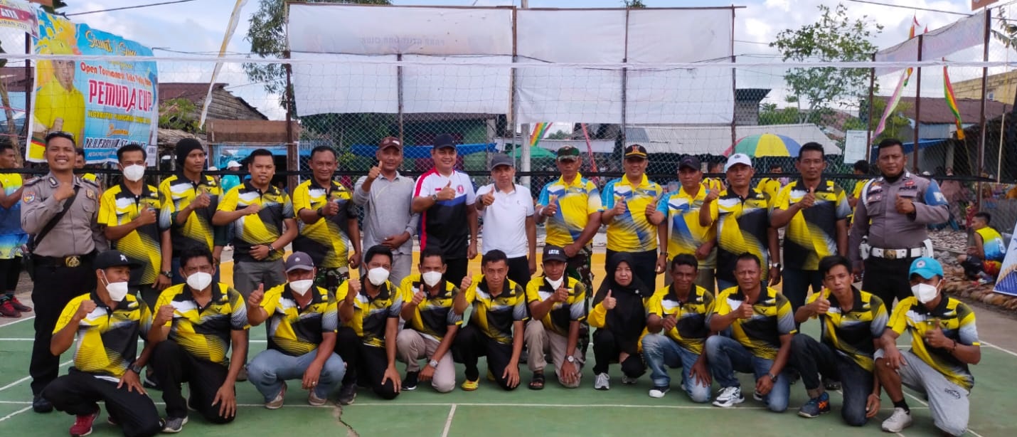Ketua DPRD Inhil Buka Turnamen Bola Voli Pemuda Cup Pelangiran