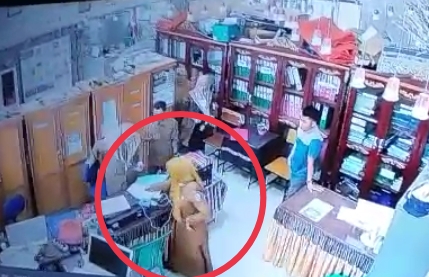 Mantan Kepsek Mengamuk, Paksa KTU SMP 37 Pekanbaru Cap Surat dan Gembok Kantin Sekolah