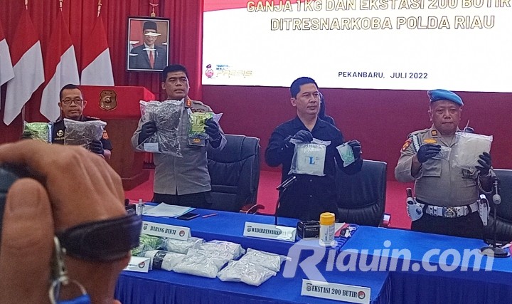 Selundupkan 19 Kg Sabu dari Malaysia, 3 Warga Bengkalis Ditangkap Polda Riau