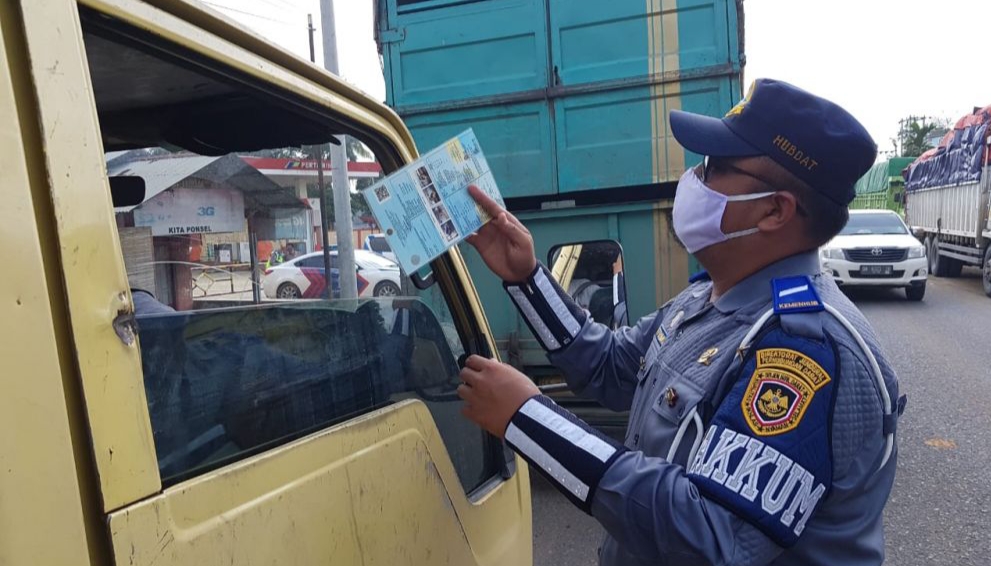 Ratusan Truk ODOL Terjaring Razia di Jalan Lintas Timur Pelalawan
