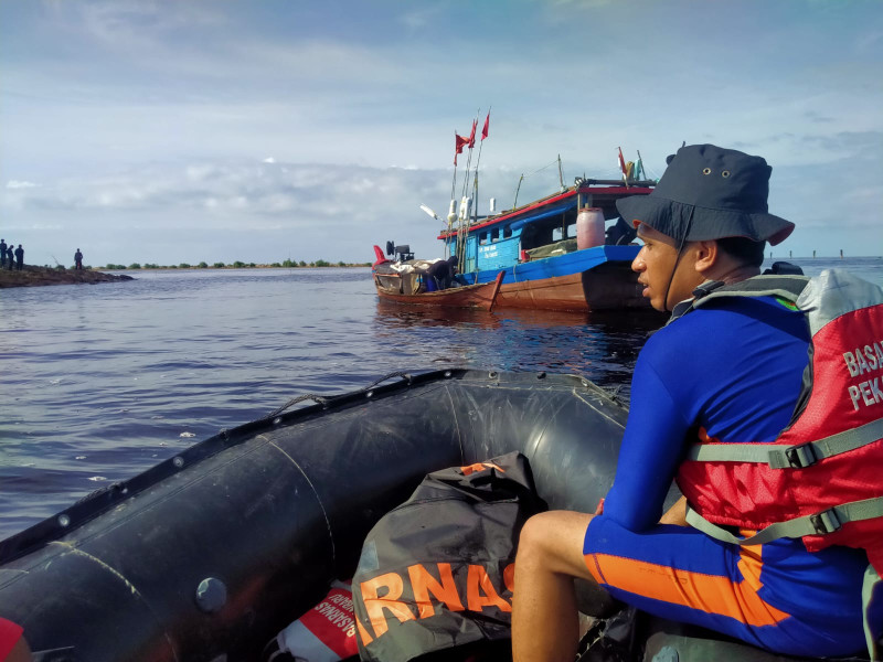 Diduga Terjatuh dari Sampan, Nelayan Bengkalis Hilang di Laut