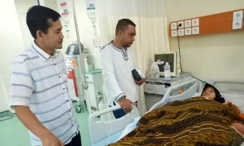 IKA UR Komisariat RAPP Bantu Mahasiswa Korban Tersetrum Listrik