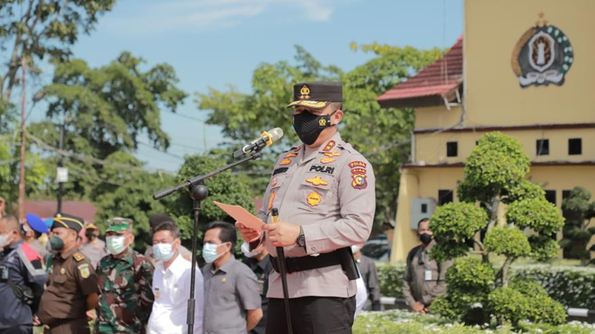 Amankan Obyek Vital Nasional, Kapolda Riau Pimpin Apel Patroli Berskala Besar di Polres Rohil