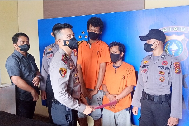 Satroni Kantor UPT IV Bapenda Pekanbaru, 2 Pencuri Ditangkap Polsek Payung Sekaki