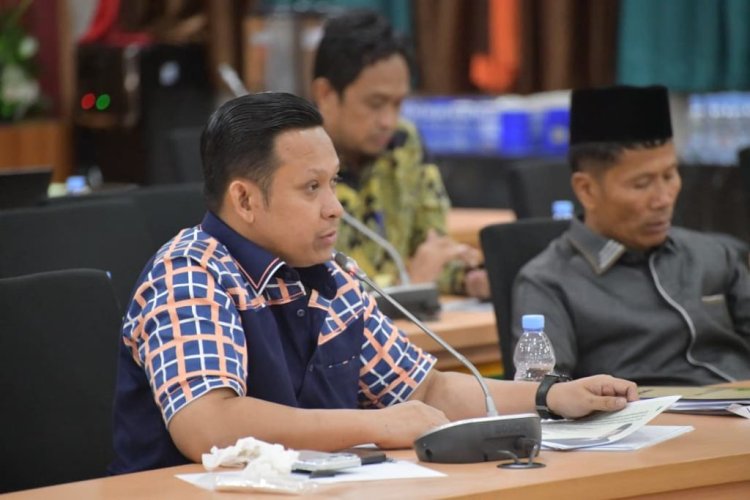 Pansus DPRD Riau Kebut Pembahasan LKPJ 2025, OPD Diminta Paparkan Kinerja