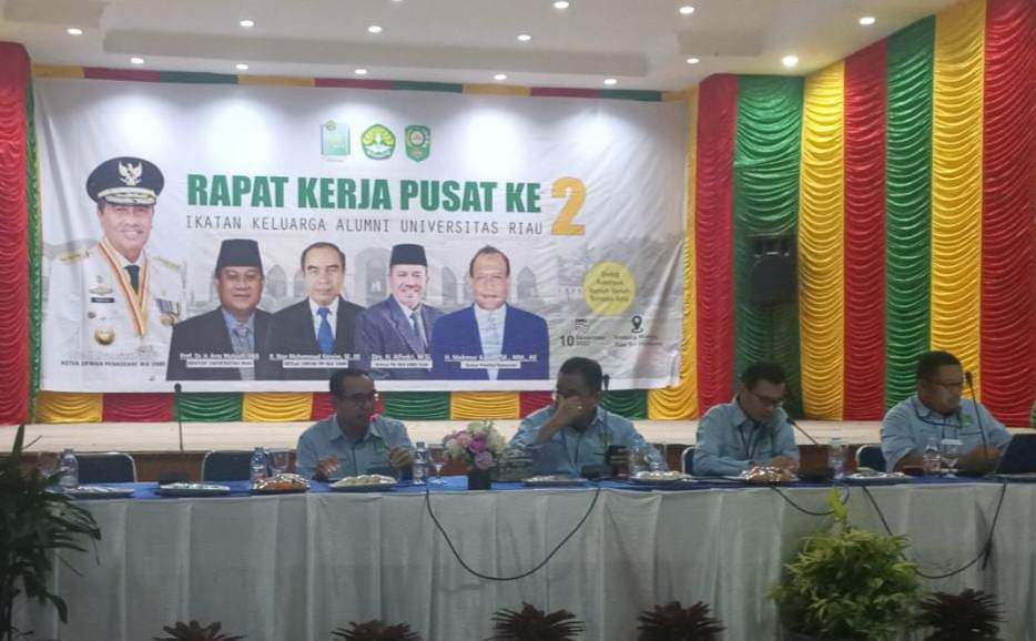 Rapat Kerja IKA Unri Dukung 3 Nama Tokoh Riau Jadi Pahlawan Nasional 2023