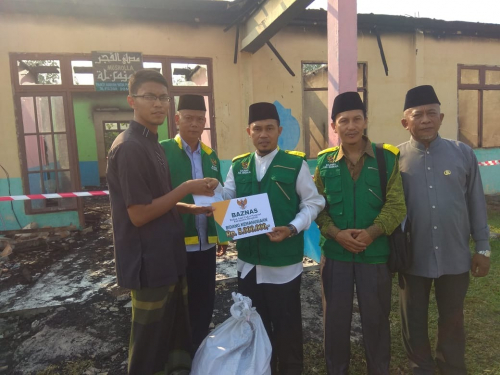 Baznas Bengkalis Bantu Panti Asuhan yang Terbakar
