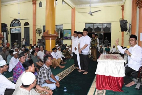 Bupati Kampar Nilai Ilyas HU Anggota DPRD Riau yang Punya Komitmen Membangun Kampar