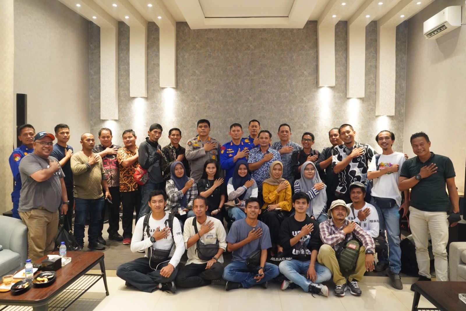 Bangun Sinergitas dan Kemitraan, Ditpolairud Polda Riau Silaturrahmi Bersama Wartawan