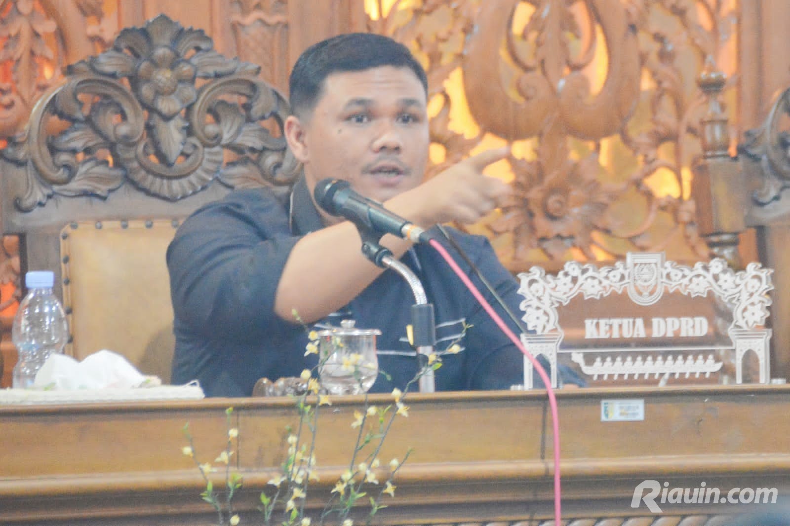 4 Bulan Tak Terima Hak, Ketua DPRD Desak Pemkab Bayarkan Hak ASN-Perangkat Desa dan BPD se-Kuansing