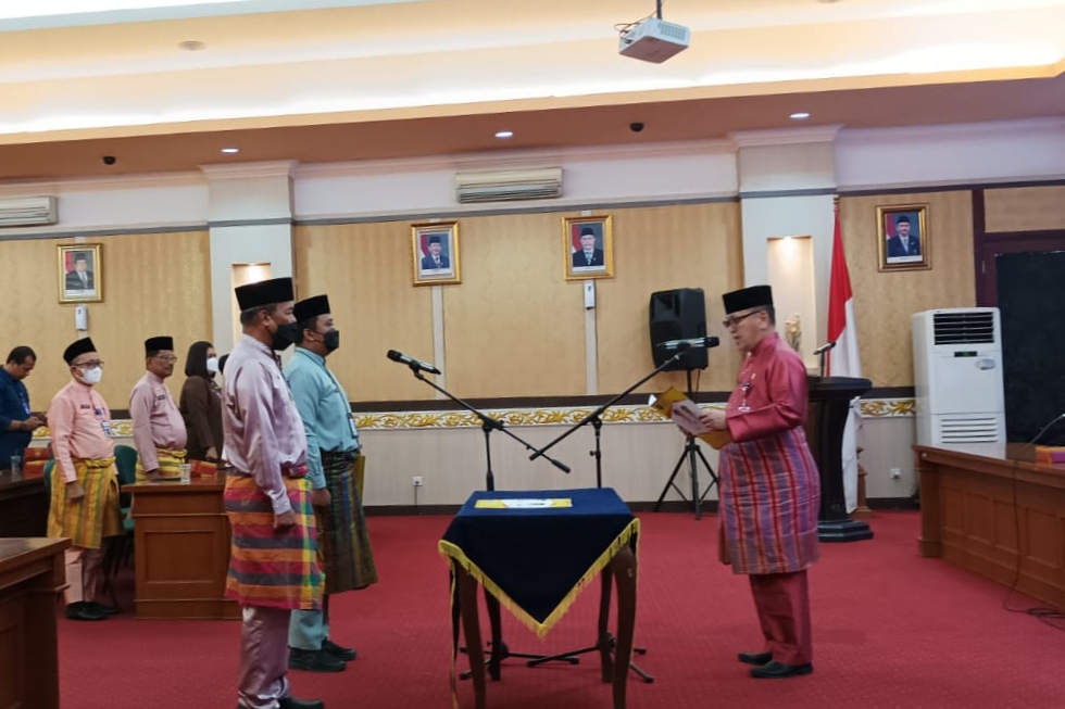Pemprov Riau Lantik Pejabat Eselon III dan IV, 3 Loyalis Muflihun Non-Job