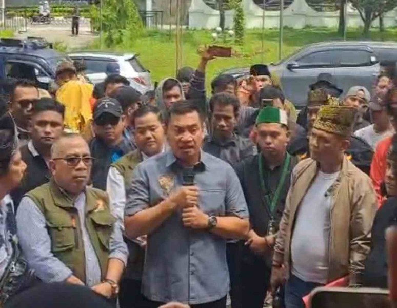 Suparman Tempuh Jalur Adat dan Hukum Terkait Perselisihan dengan Iwan Pansa