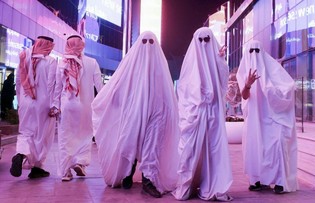 Arab Saudi Gelar Perayaan Halloween, Peserta: Hanya untuk Bersenang-senang