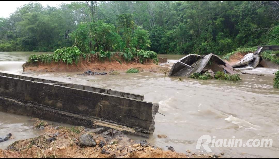 Akibat Banjir, Irigasi di Desa Pebaun Hulu Rusak Parah