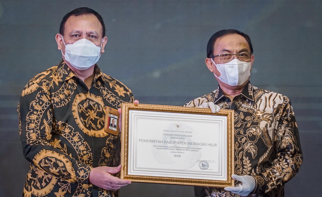 Raih Nilai 262,5 Pemkab Inhil Terima Penghargaan Sistem Merit dari Ketua KASN