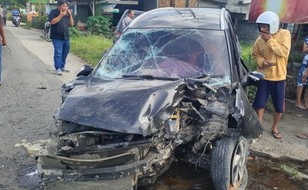 Kecalakaan Maut Libatkan Mobil dan Motor di Sumut, Tiga Orang Tewas