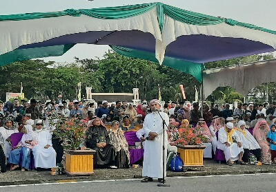 Disambut Wabup, 436 Rombongan Jemaah Haji Inhil Tiba di Kampung Halaman