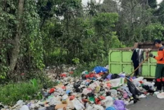 Agar Maksimal, Ketua RT-RW di Pekanbaru akan Dilibatkan dalam Kelola Sampah