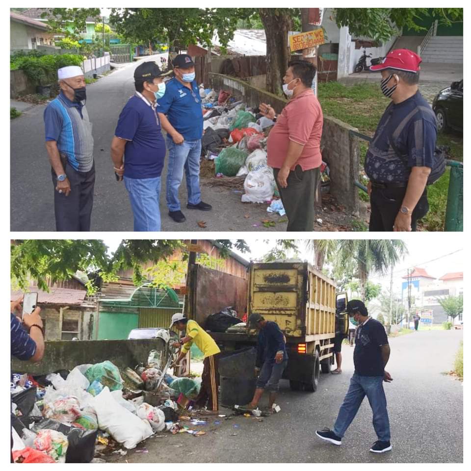 Kabid DLHK Pekanbaru Bersama Camat Bukit Raya Bersihkan Tumpukan Sampah