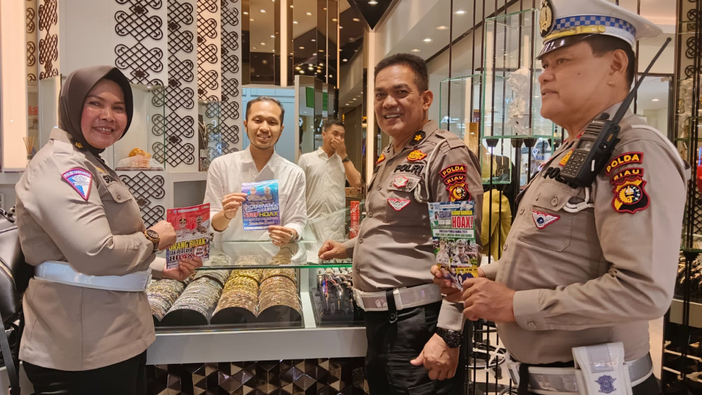 Jelang Pemilu 2024, Pemilik Toko dan Pengunjung STC Diimbau Bijak Sikapi Hoaks
