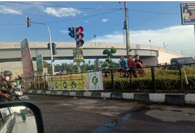 Ini Nomornya, Warga Pekanbaru Diminta Laporkan Lampu Traffic Light yang Rusak
