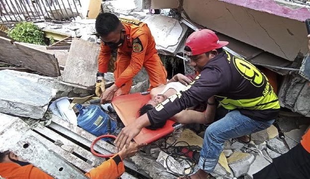 Sudah 56 Orang Meninggal Akibat Gempa di Sulbar, Terbanyak Mamuju 47 Orang