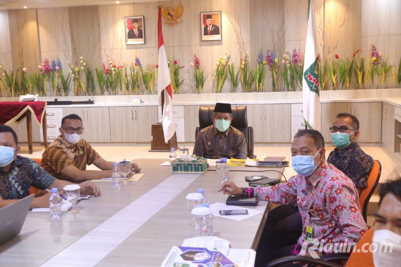 Bersama Gubernur Riau dan Ombudsman RI Perwakilan Riau, Bupati Siak Laksanakan Workshop Penilaian Kepatuhan
