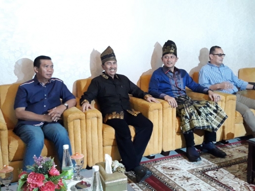Putra Sulung SBY Tiba di Negeri Istana Matahari Timur